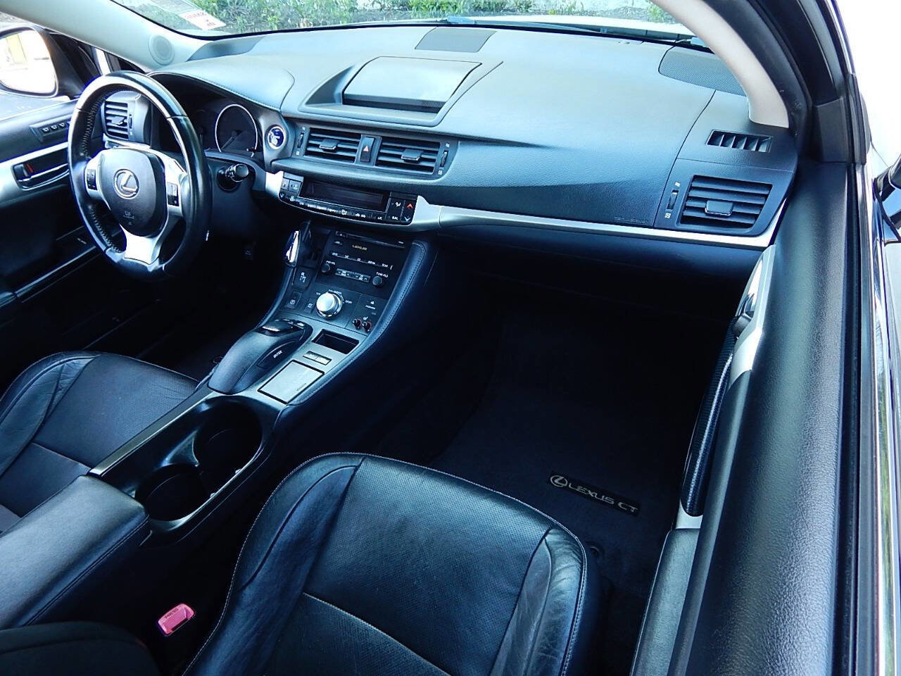 Used 2012 Lexus CT 200h Premium w/ Leather Pkg image 19