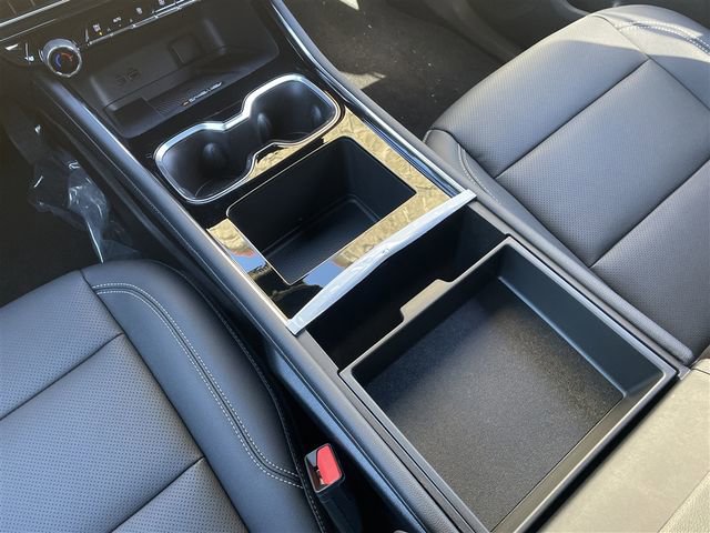 New 2026 Chevrolet Traverse LT FWD image 31