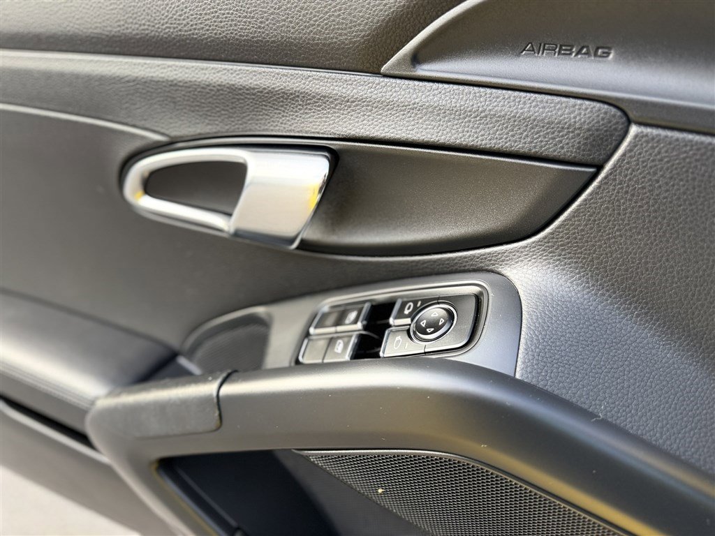 Used 2014 Porsche Cayman S image 30