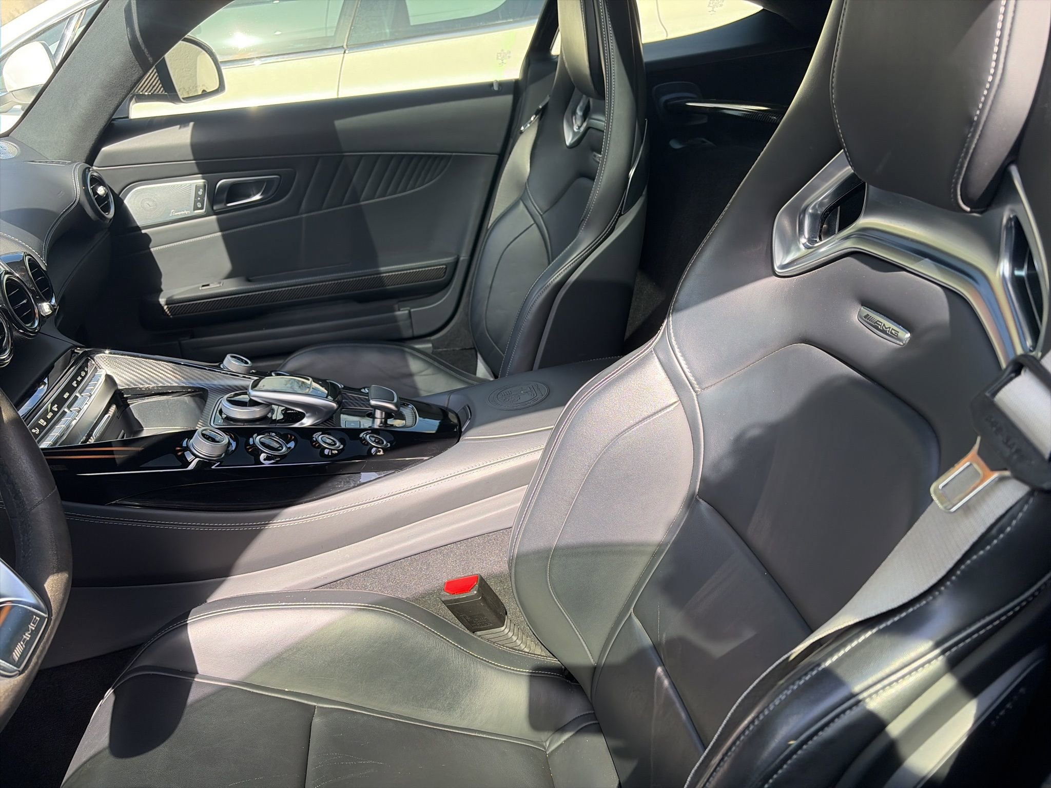 Used 2017 Mercedes-Benz AMG GT S image 7