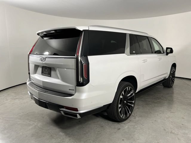 Certified 2024 Cadillac Escalade ESV Premium Luxury Platinum w/ Heavy-Duty Trailer Package AWD/4WD image 8