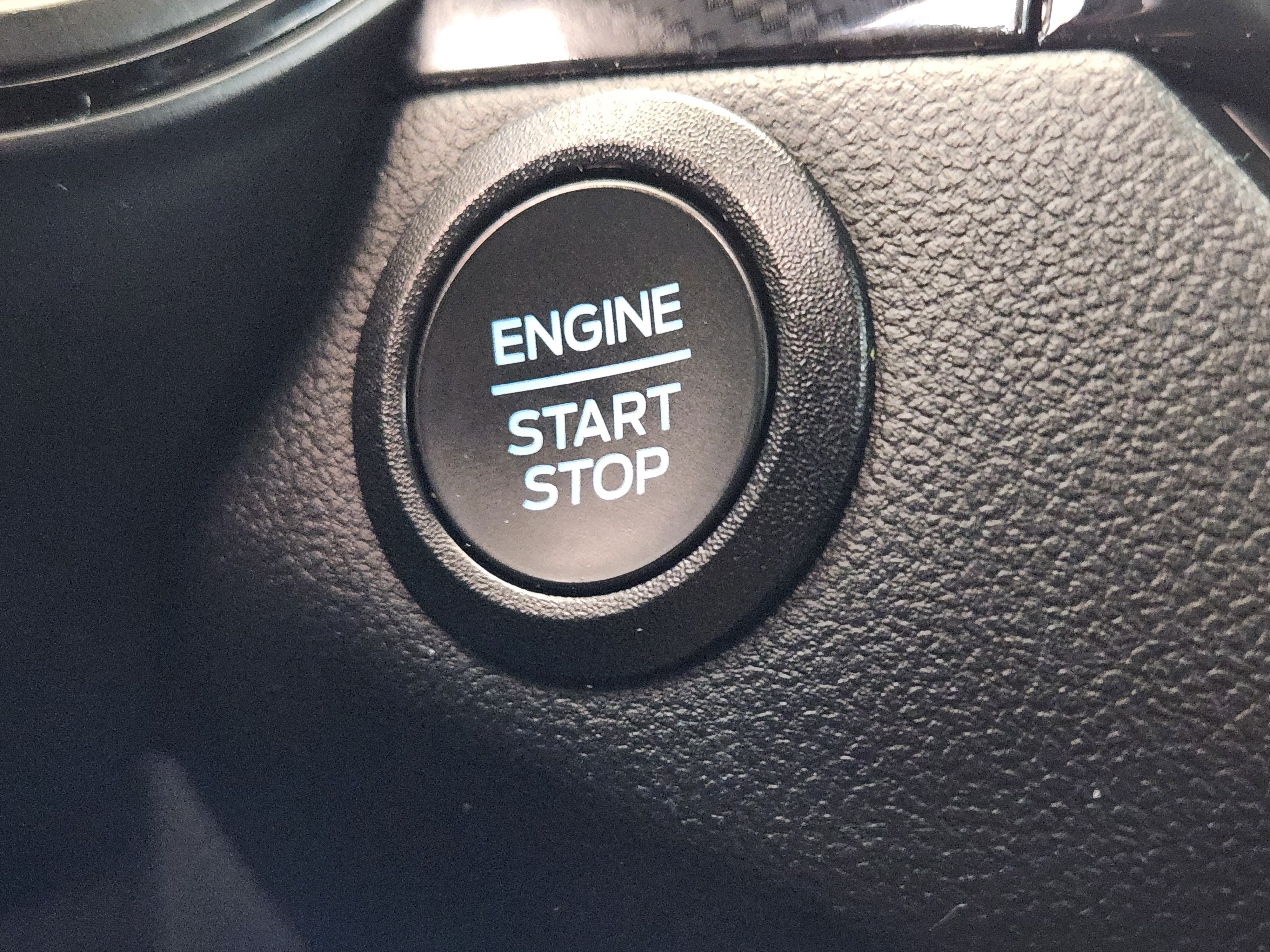 Used 2025 Ford Escape ST-Line FWD image 21