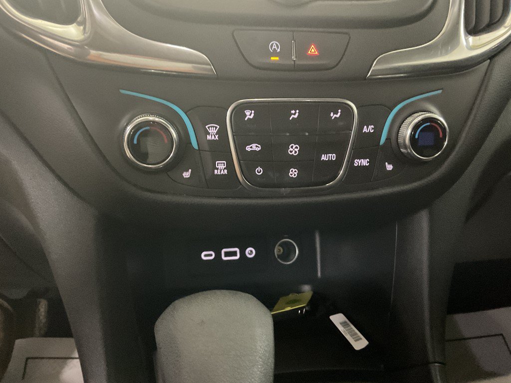 Used 2024 Chevrolet Equinox LT AWD/4WD image 15