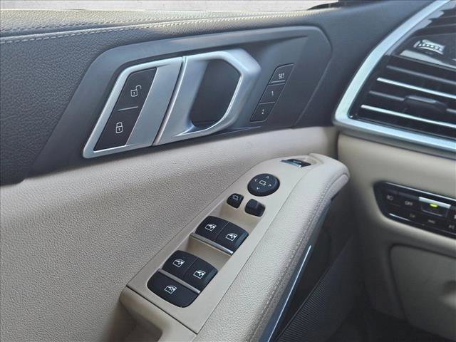 Used 2021 BMW X5 sDrive40i w/ Premium Package image 23