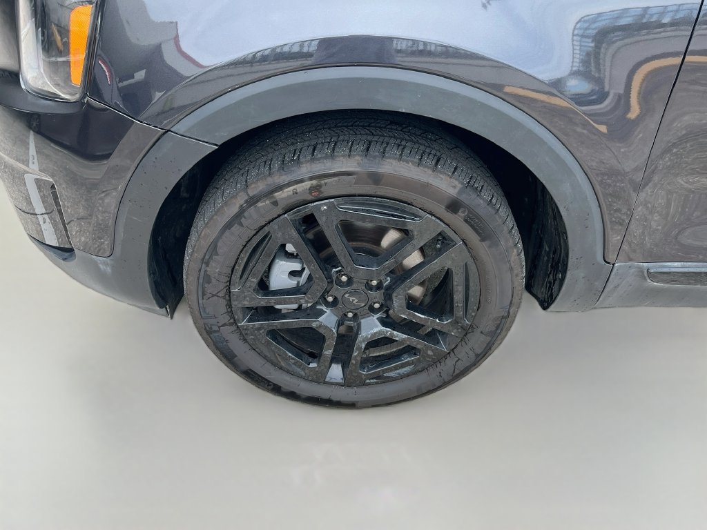 Used 2025 Kia Telluride EX X-Line AWD/4WD image 33