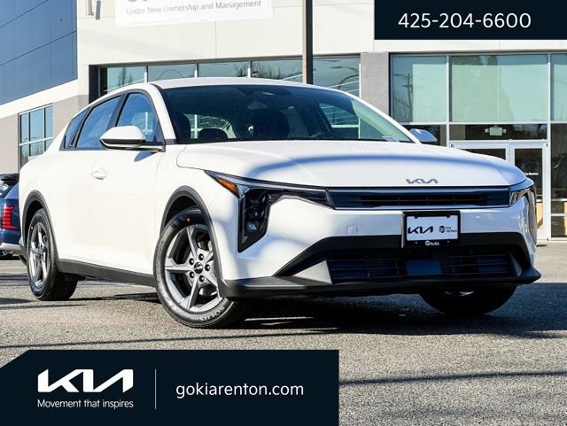 New 2025 Kia K4 LXS