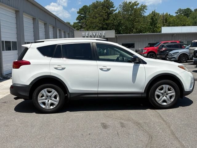 Used 2014 Toyota RAV4 LE FWD image 6