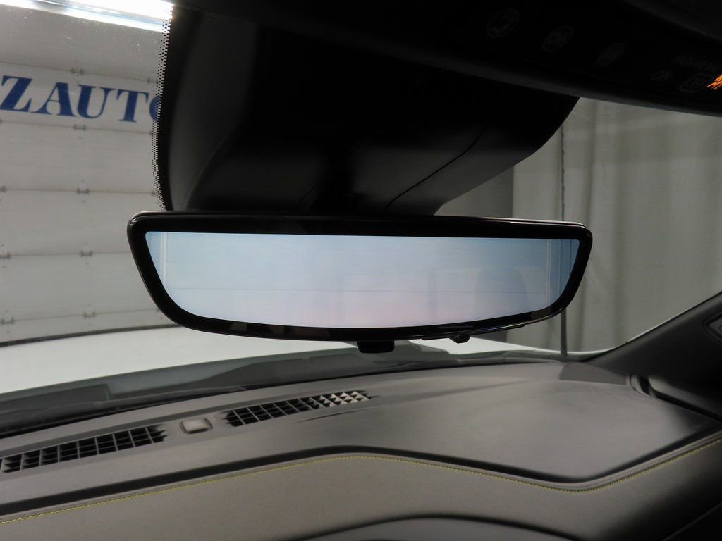 Used 2025 Chevrolet Silverado 2500 ZR2 w/ Technology Package image 31