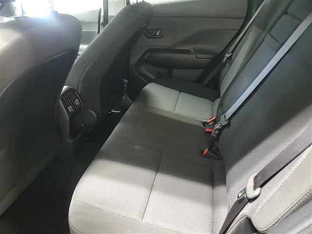 Used 2025 Hyundai Kona SEL AWD/4WD image 15