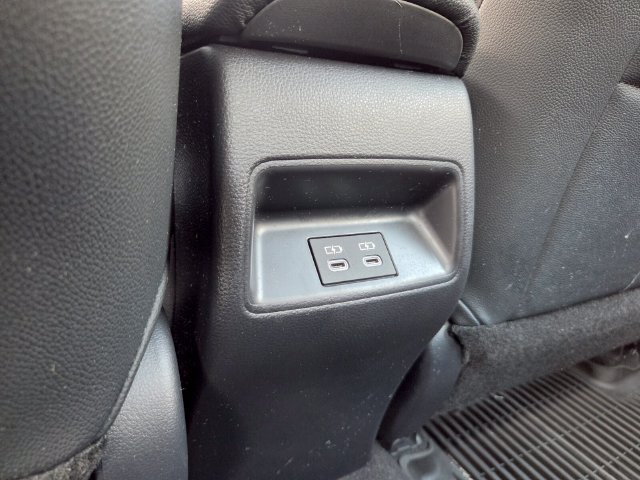 Used 2026 Toyota Corolla LE FWD image 14