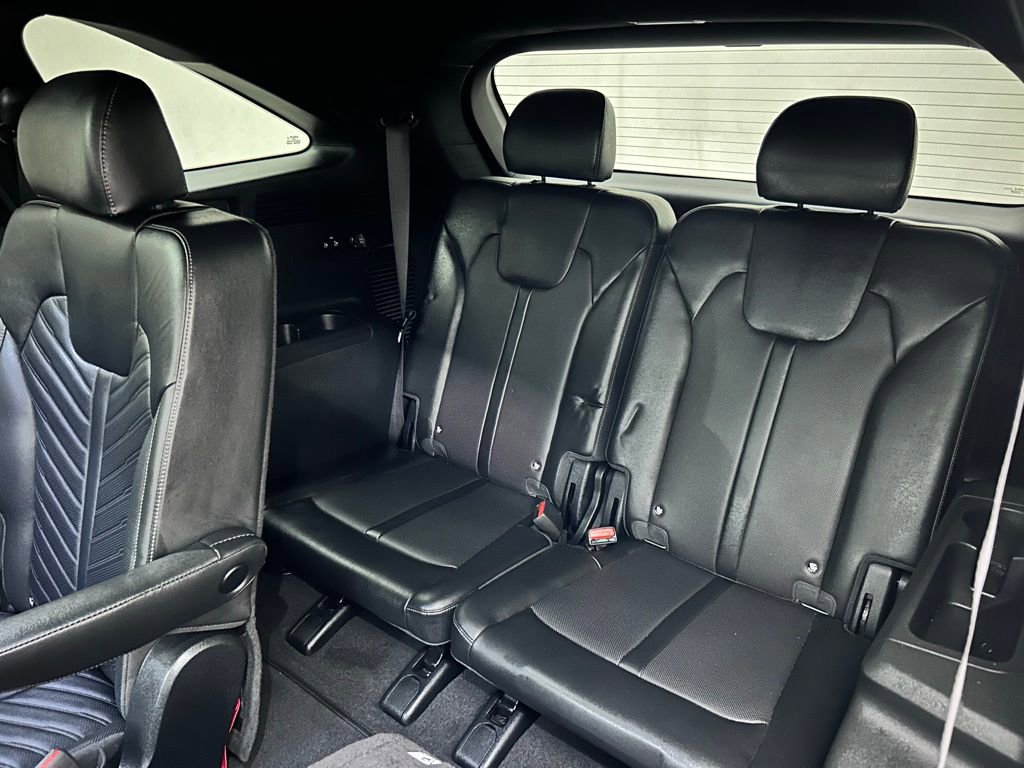 Used 2024 Kia Sorento SX Prestige image 15