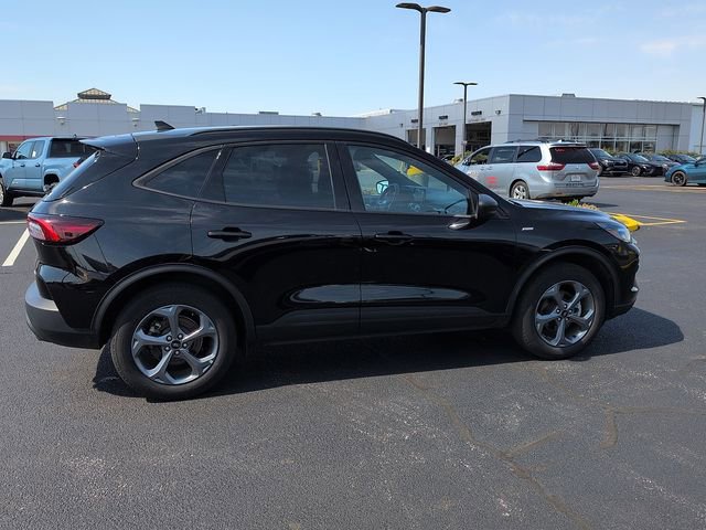 Used 2025 Ford Escape ST-Line image 16