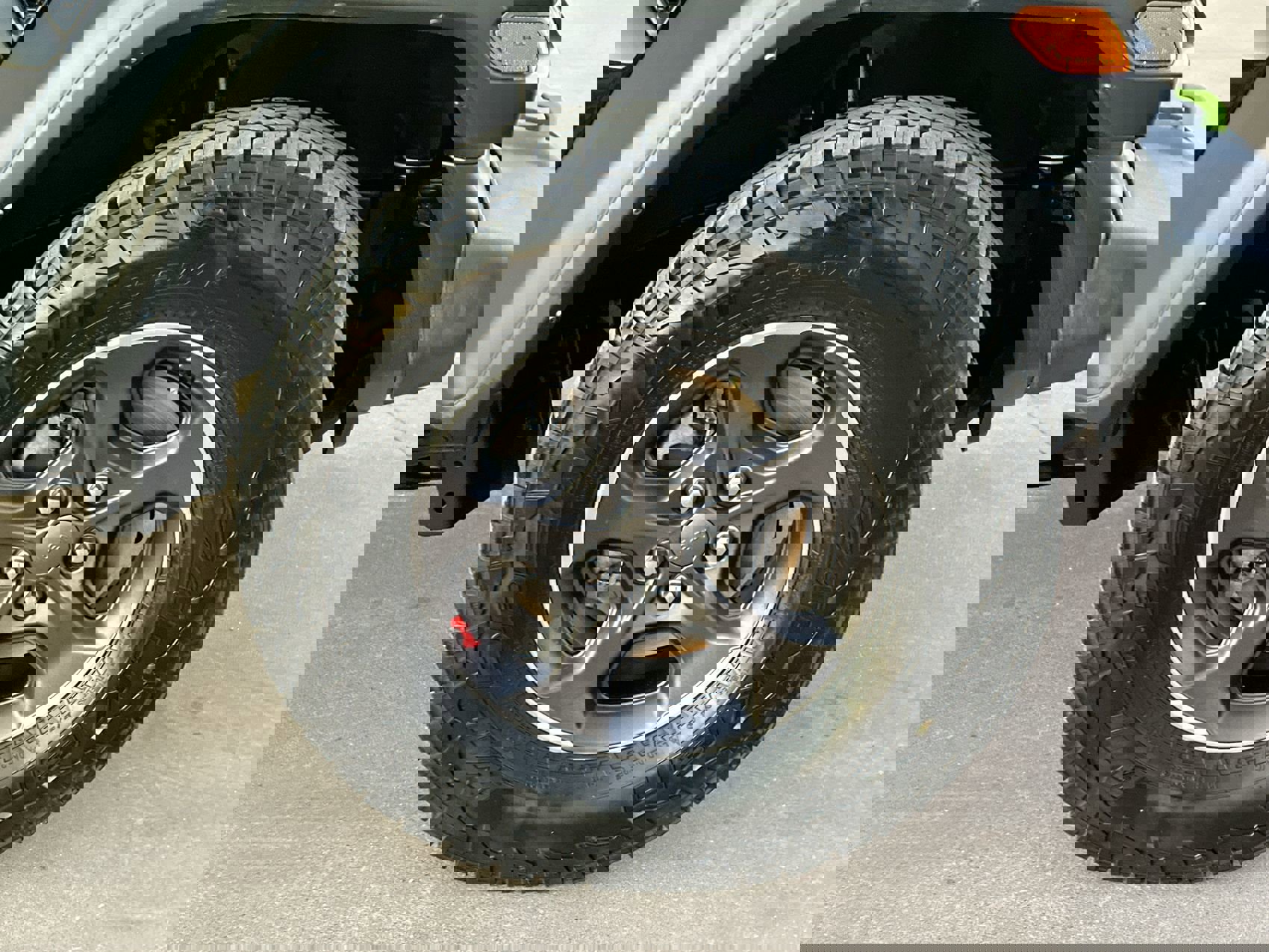 Used 2022 Jeep Wrangler Unlimited Sport image 10