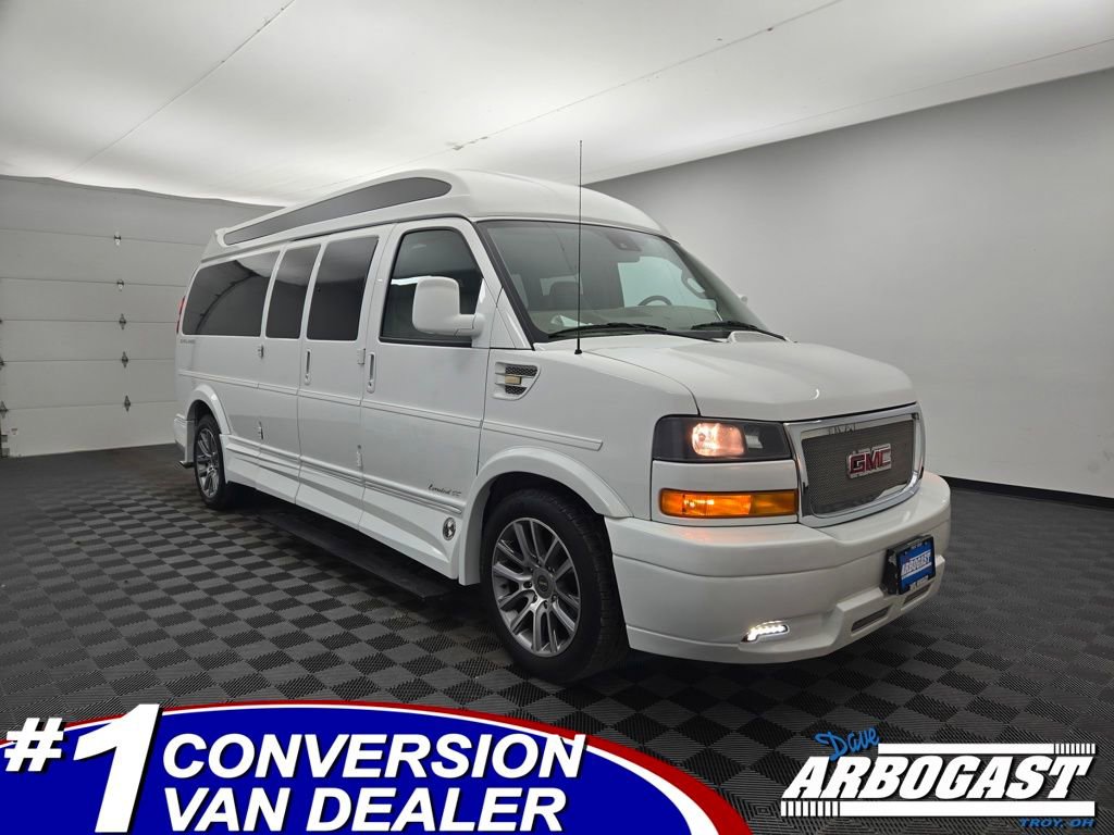 Used 2020 GMC Savana 2500 Extended w/ Enhanced Convenience Package image 1