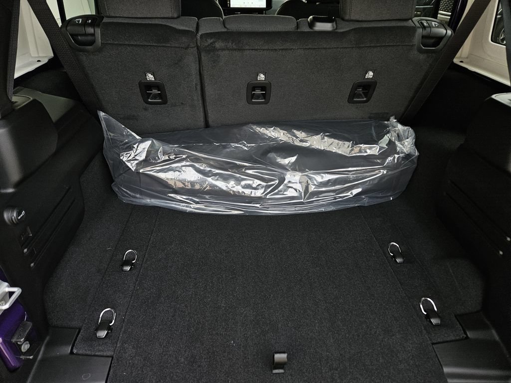 New 2026 Jeep Wrangler Unlimited Sport AWD/4WD image 9