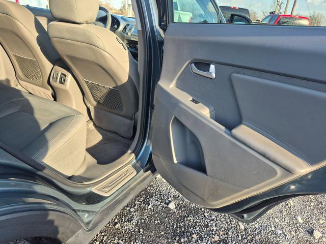 Used 2014 Kia Sportage EX image 18