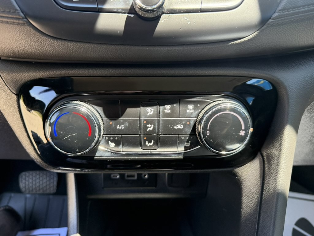 Certified 2023 Buick Encore GX Preferred w/ Cold Weather Comfort Package AWD/4WD image 24