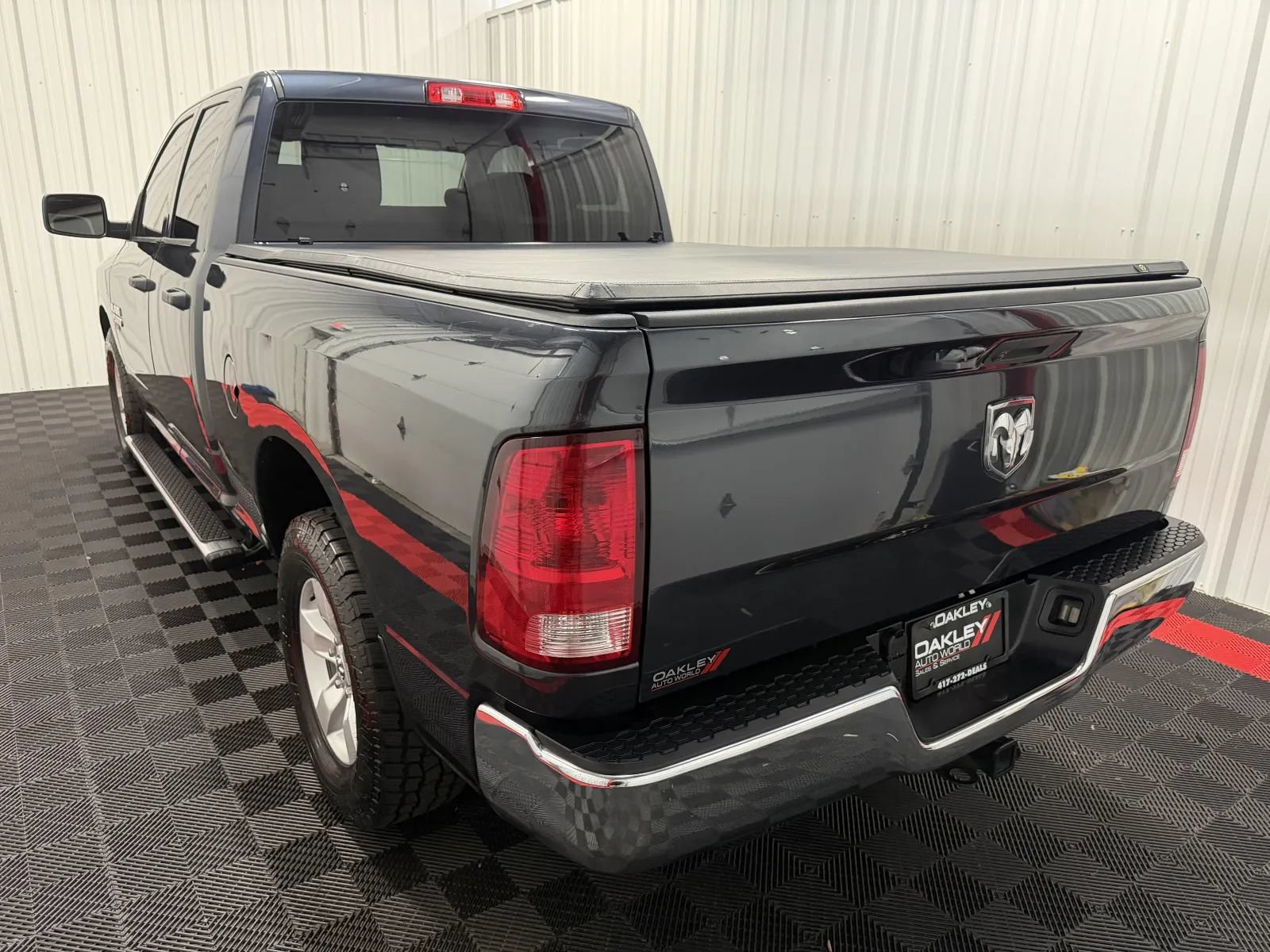 Used 2019 RAM 1500 Tradesman w/ Chrome Plus Package RWD image 15