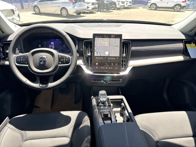 New 2025 Volvo XC90 T8 Plus w/ Protection Package Premier image 23