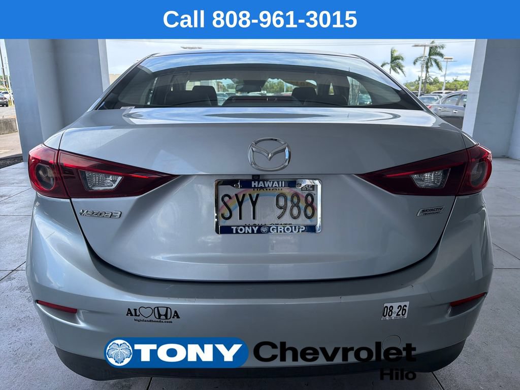 Used 2017 MAZDA MAZDA3 Touring FWD image 4