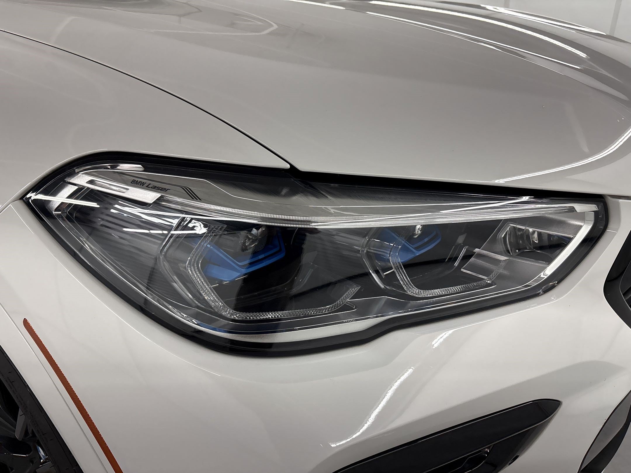 Used 2022 BMW X6 M50i w/ Executive Package AWD/4WD image 11