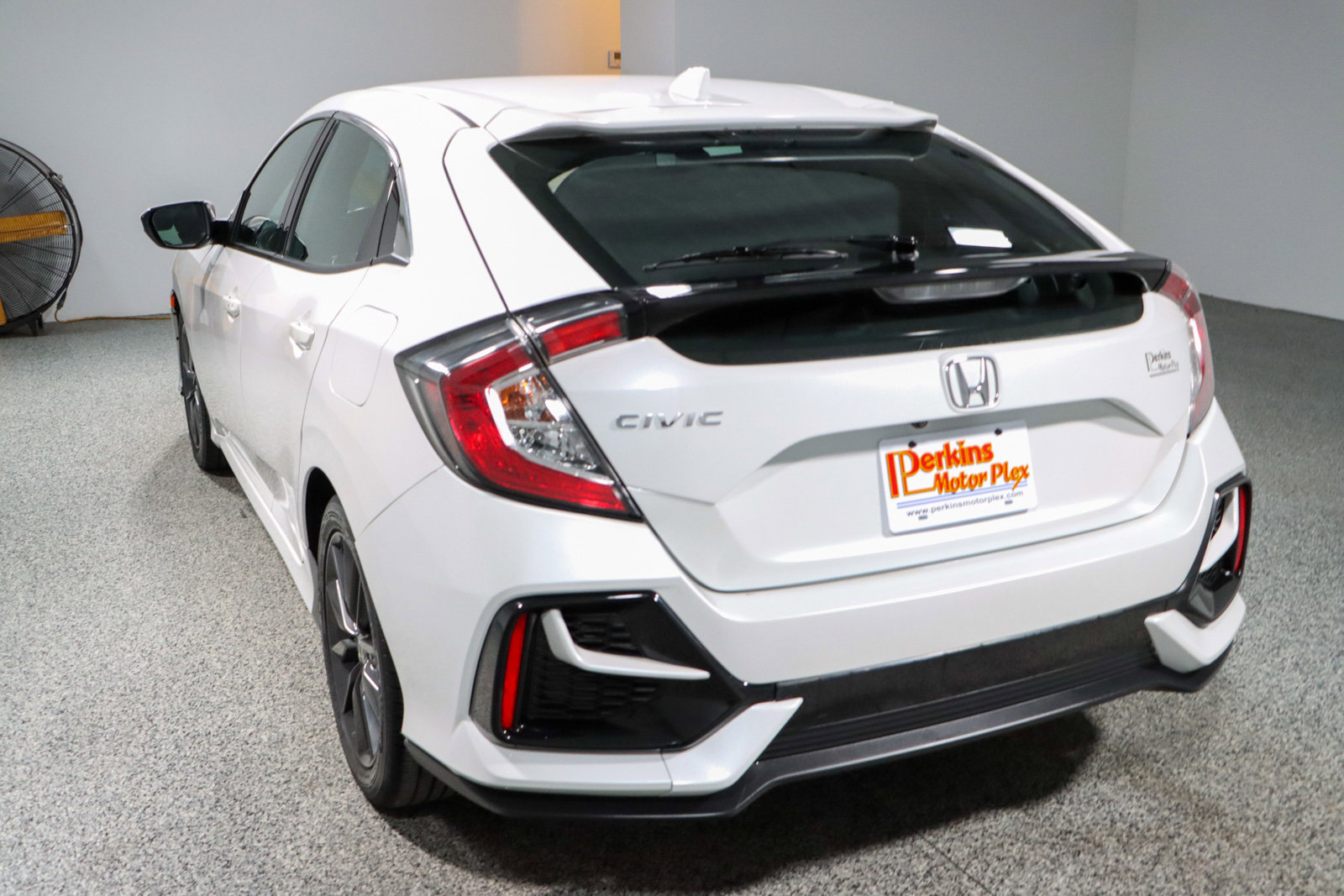 Used 2020 Honda Civic EX image 9