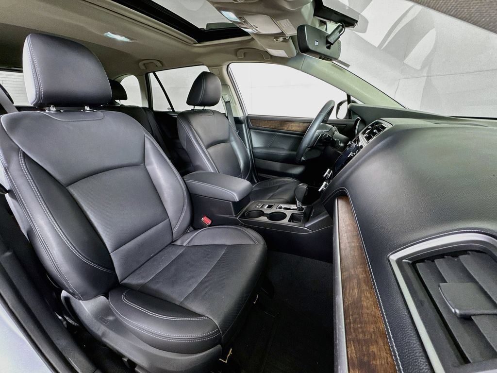 Used 2018 Subaru Outback 2.5i Limited AWD/4WD image 30