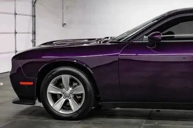 Used 2020 Dodge Challenger SXT image 16