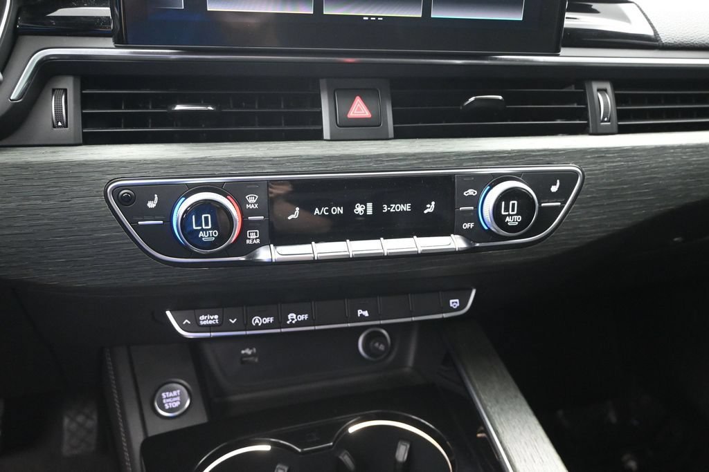 Used 2022 Audi A4 2.0T Premium Plus AWD/4WD image 17