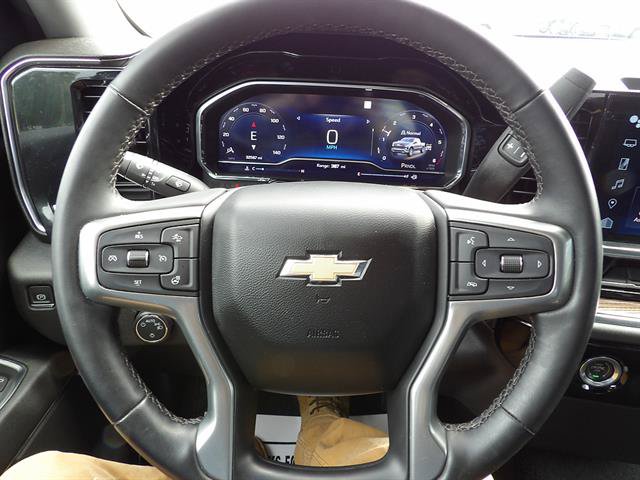 Certified 2023 Chevrolet Silverado 1500 LT AWD/4WD image 18
