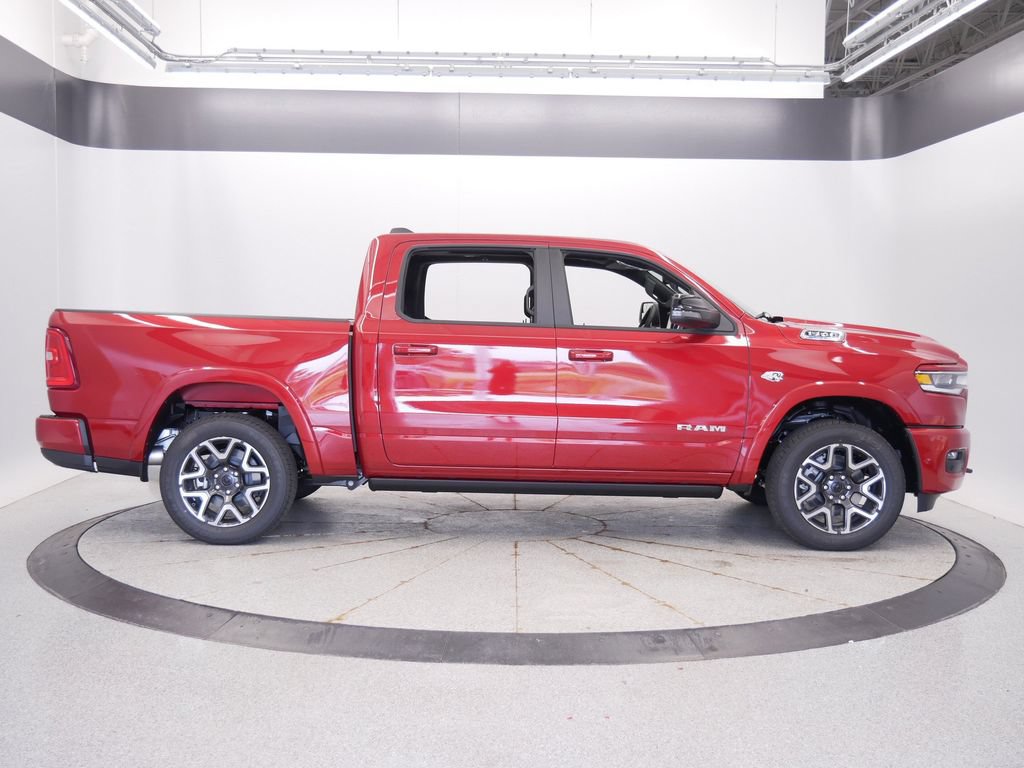 New 2027 RAM 1500 Laramie w/ Laramie Preferred Package AWD/4WD image 8