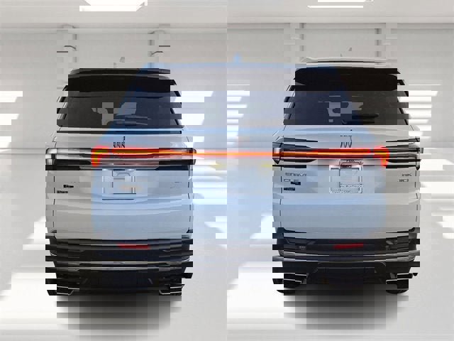 New 2026 Buick Enclave Preferred image 4