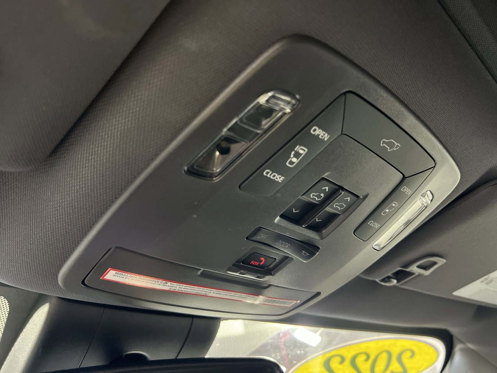 Used 2022 Toyota Sienna XSE AWD/4WD image 33