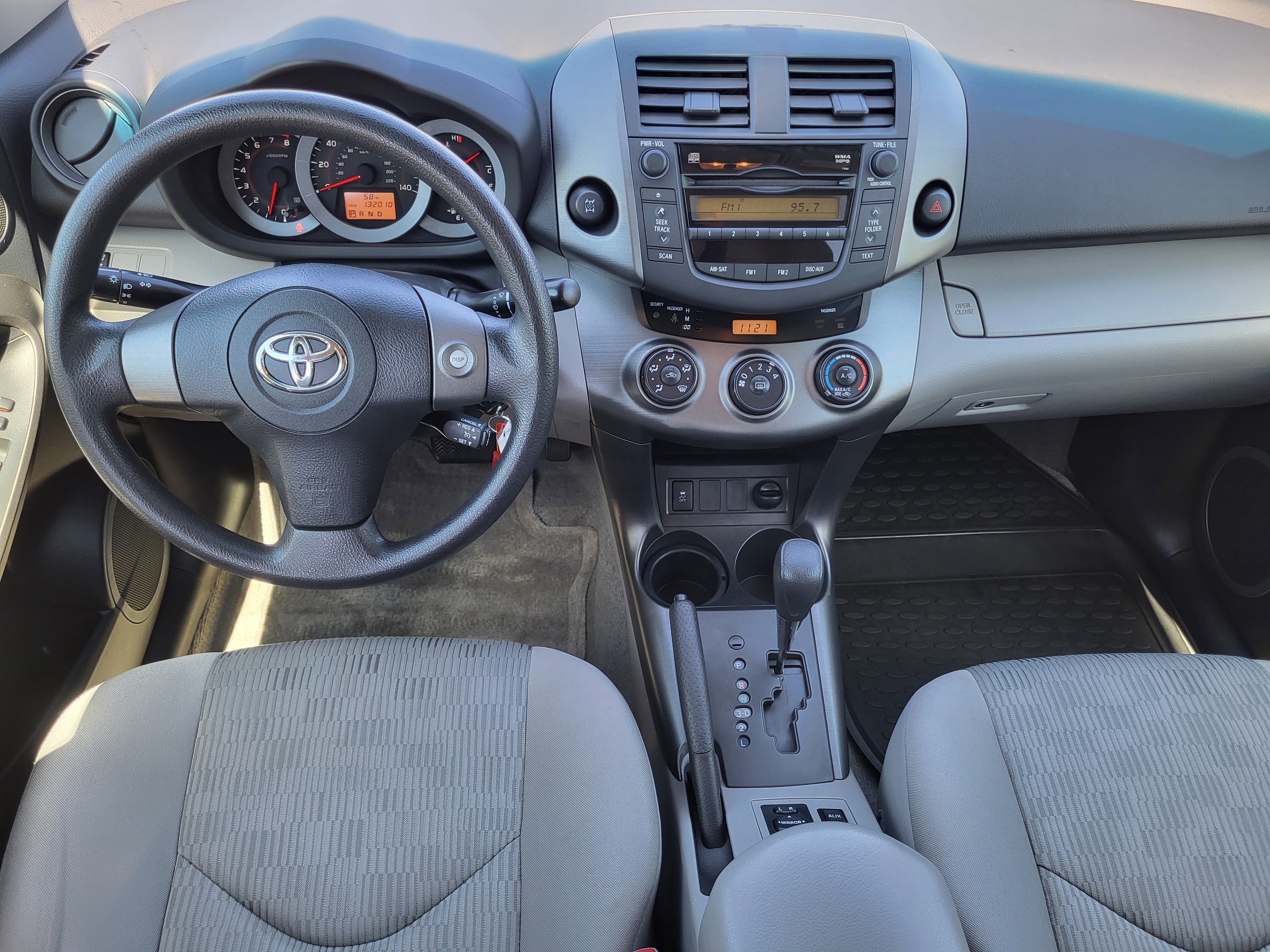 Used 2011 Toyota RAV4 4WD w/ Base L4 Extra Value Pkg image 20