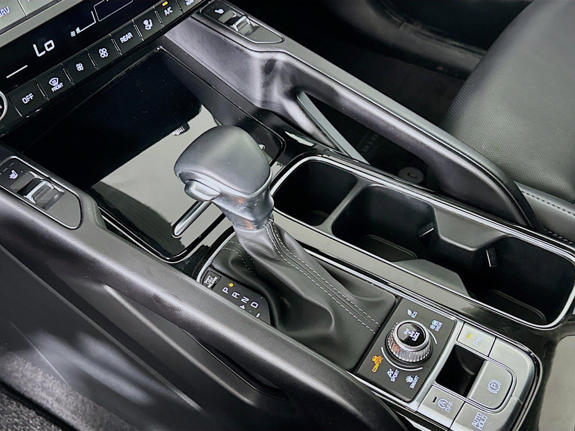 Used 2025 Kia Telluride S image 25