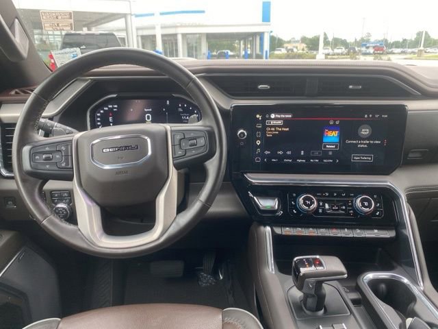 Used 2023 GMC Sierra 1500 Denali w/ Technology Package AWD/4WD image 22