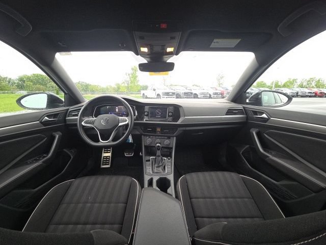 Used 2024 Volkswagen Jetta Sport FWD image 15