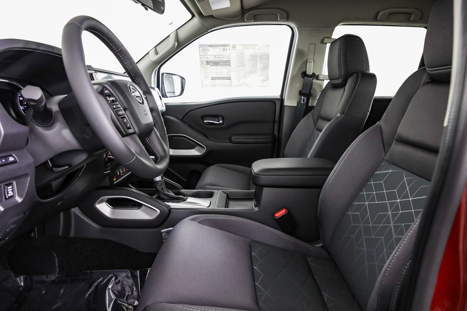New 2025 Nissan Frontier SV w/ SV Convenience Package AWD/4WD image 19