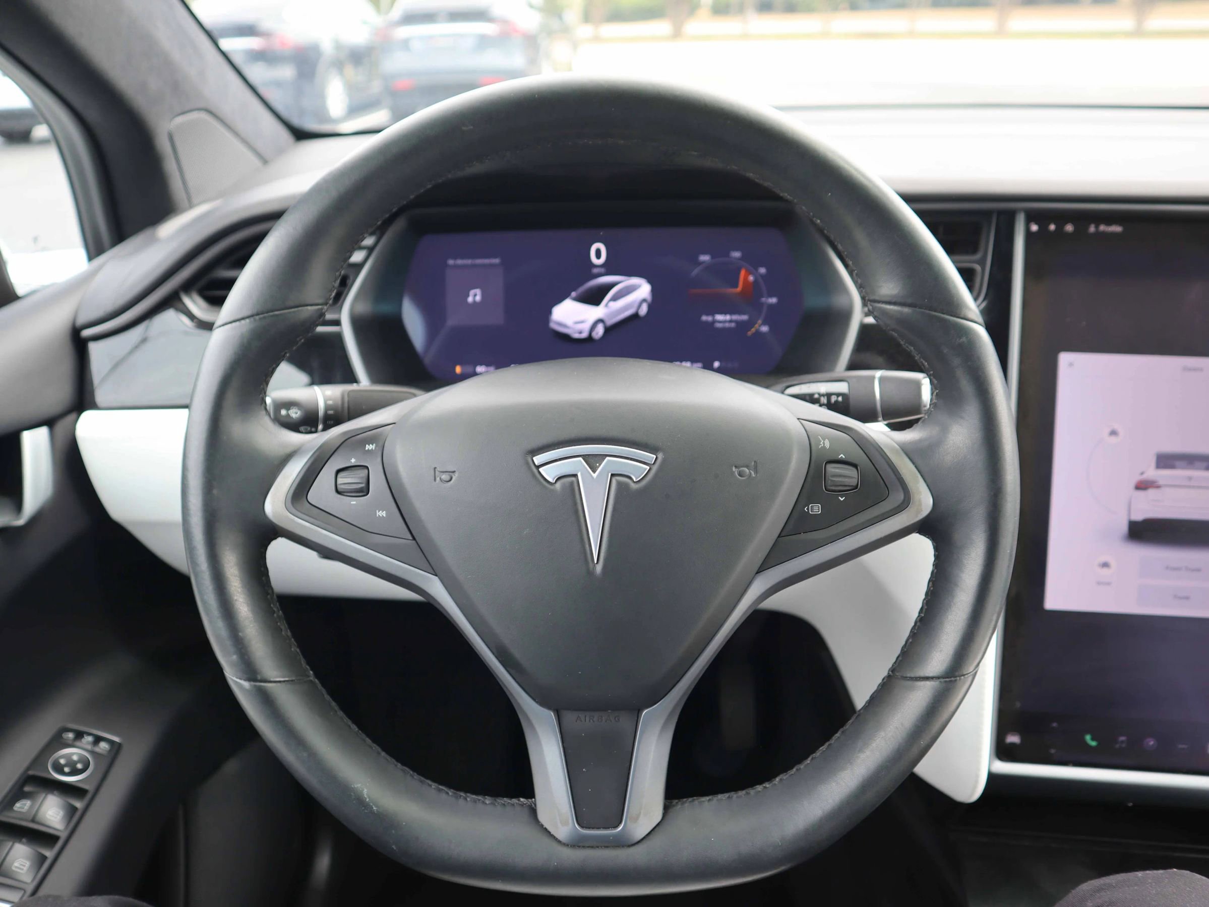 Used 2018 Tesla Model X 100D AWD/4WD image 8