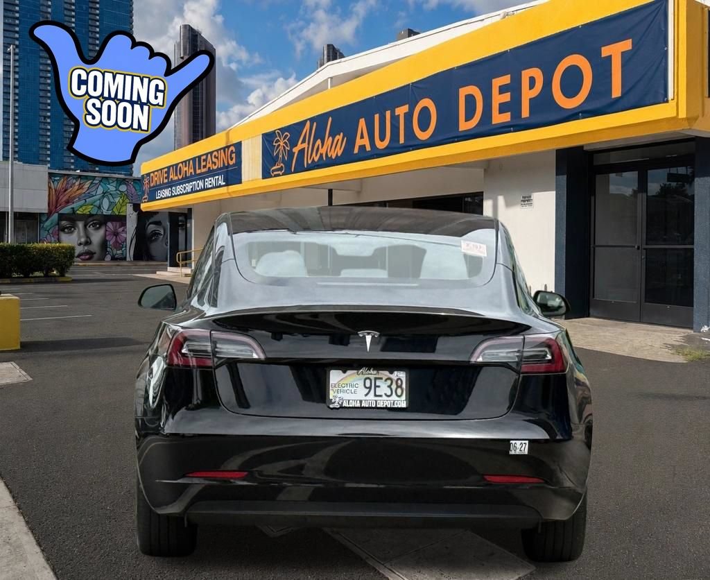Used 2023 Tesla Model 3 Standard Range RWD image 4