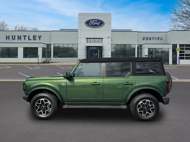 Used 2023 Ford Bronco Outer Banks AWD/4WD image 7