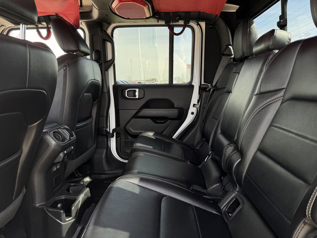 Used 2022 Jeep Gladiator Overland w/ Popular Equipment Package image 27