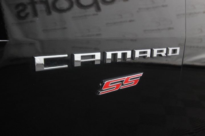 Used 2011 Chevrolet Camaro SS w/ RS Package RWD image 2