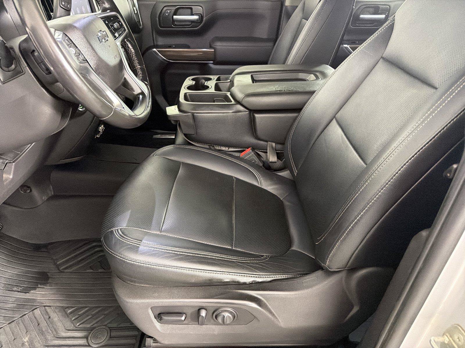 Used 2020 Chevrolet Silverado 1500 RST AWD/4WD image 7
