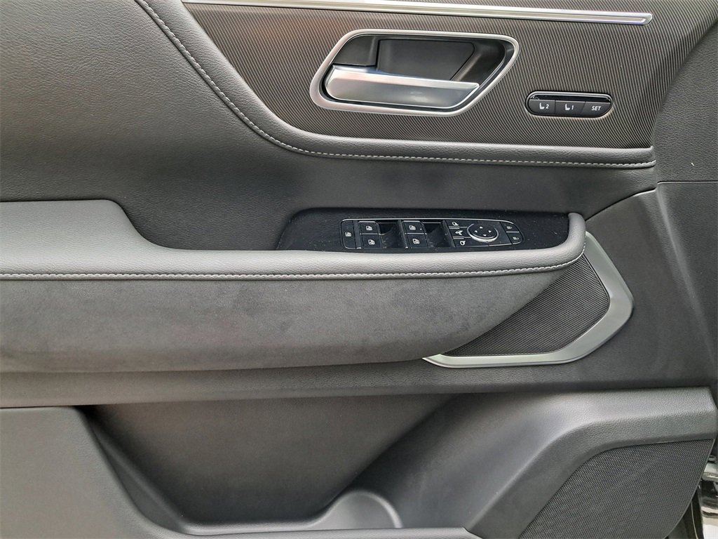 New 2026 INFINITI QX80 Luxe image 12