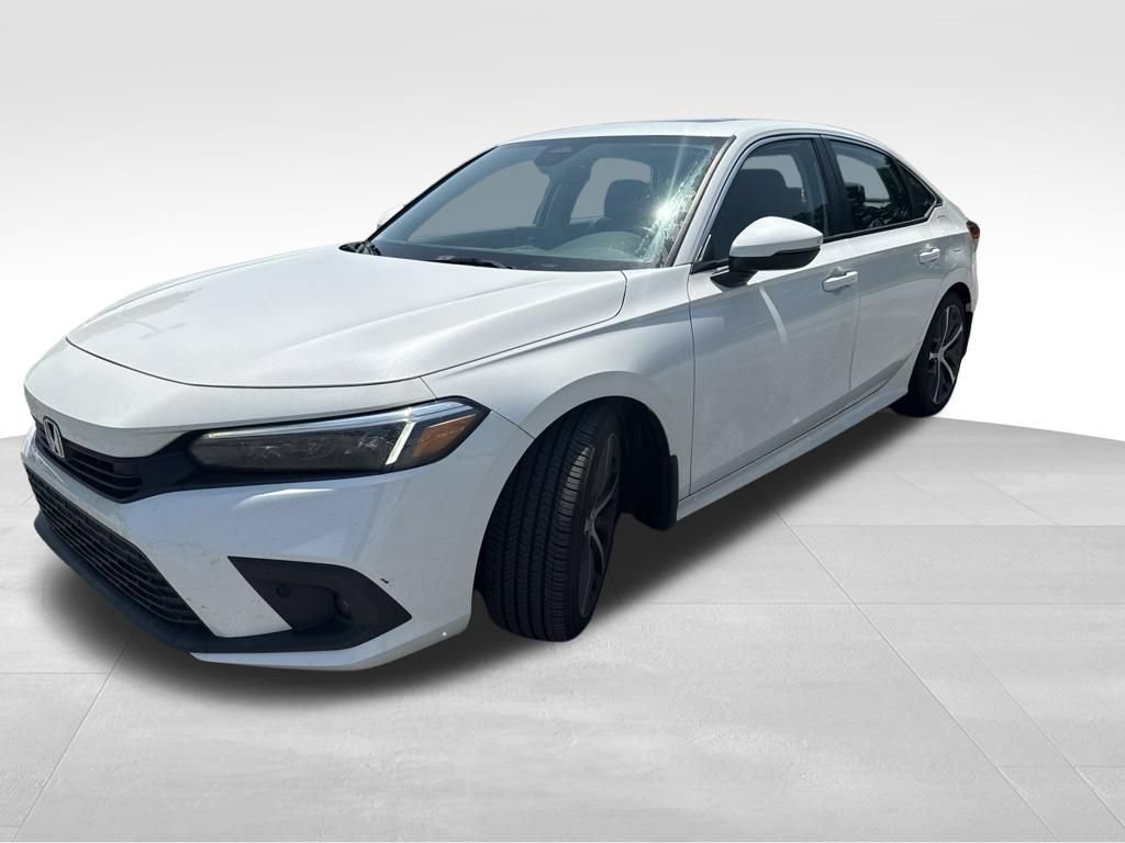 Used 2022 Honda Civic Touring image 4