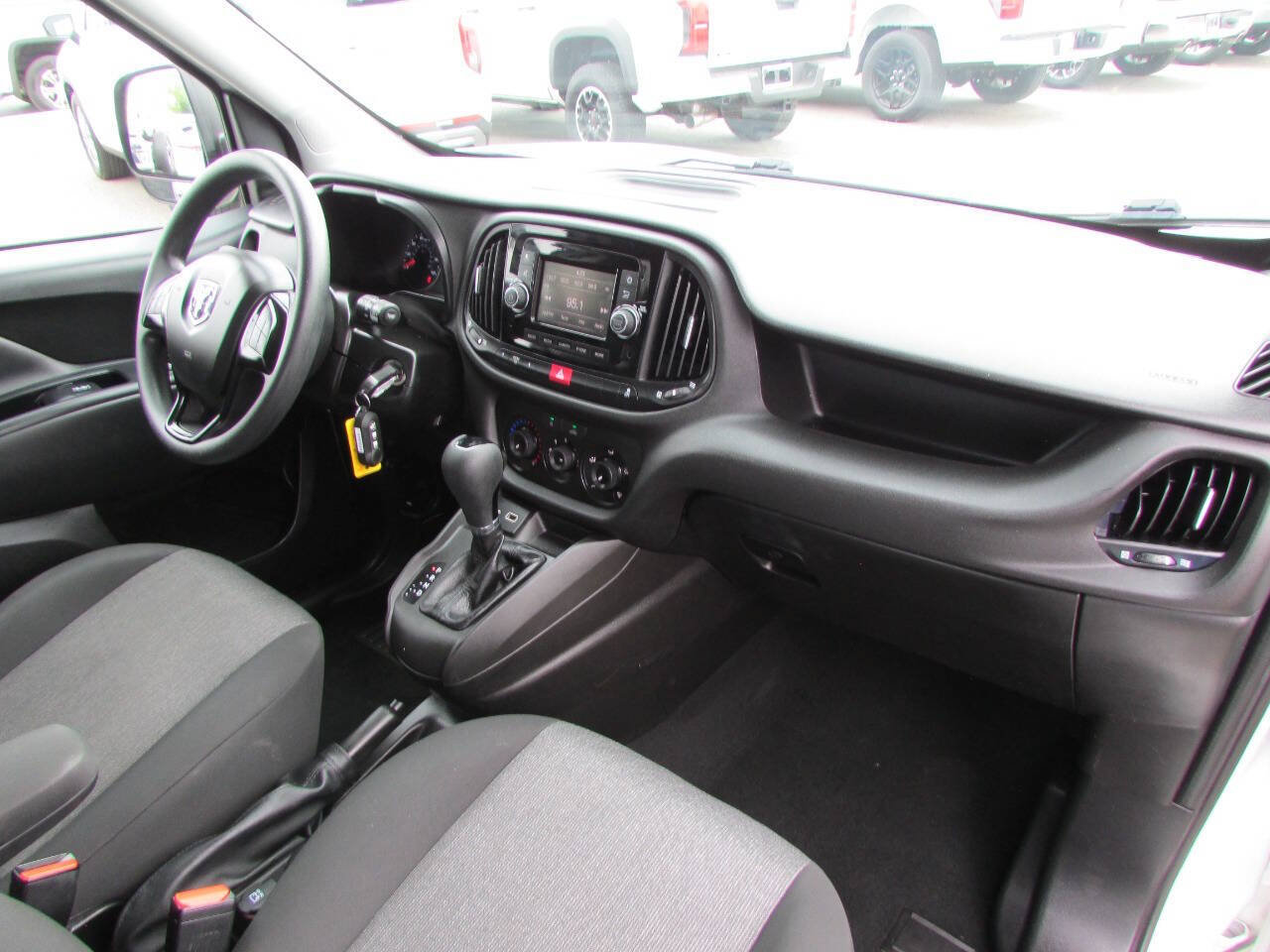 Used 2022 RAM ProMaster City Tradesman FWD image 17