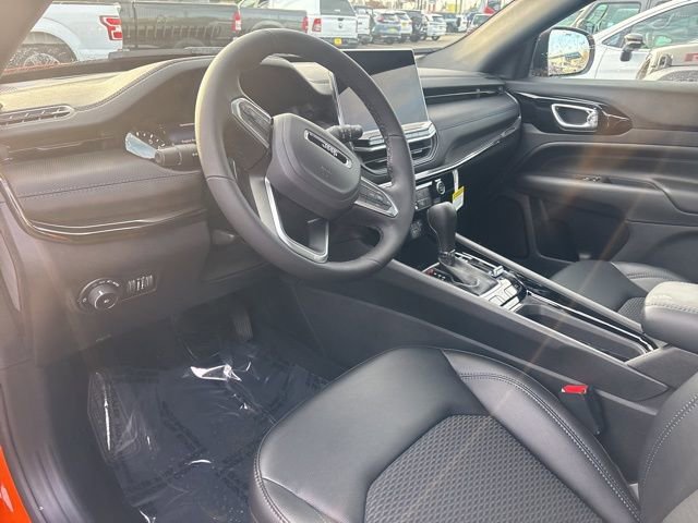 New 2026 Jeep Compass Latitude AWD/4WD image 18