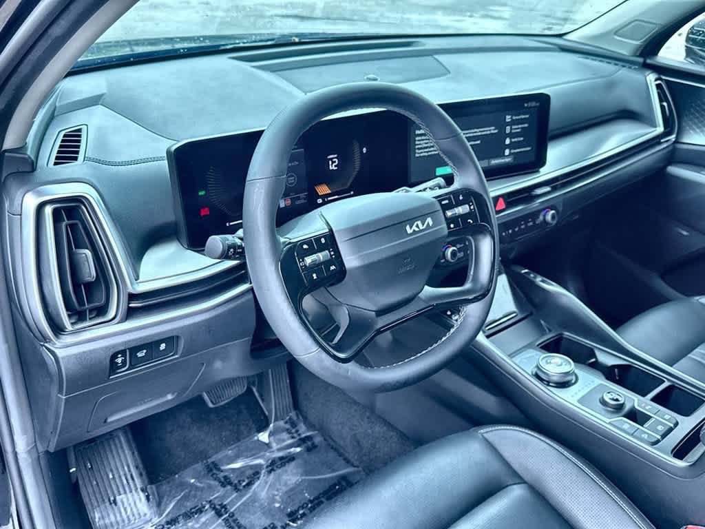 Certified 2026 Kia Sorento EX w/ EX Premium Package FWD image 13