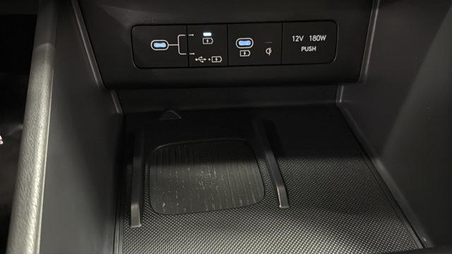 Used 2025 Hyundai Sonata SEL FWD image 34